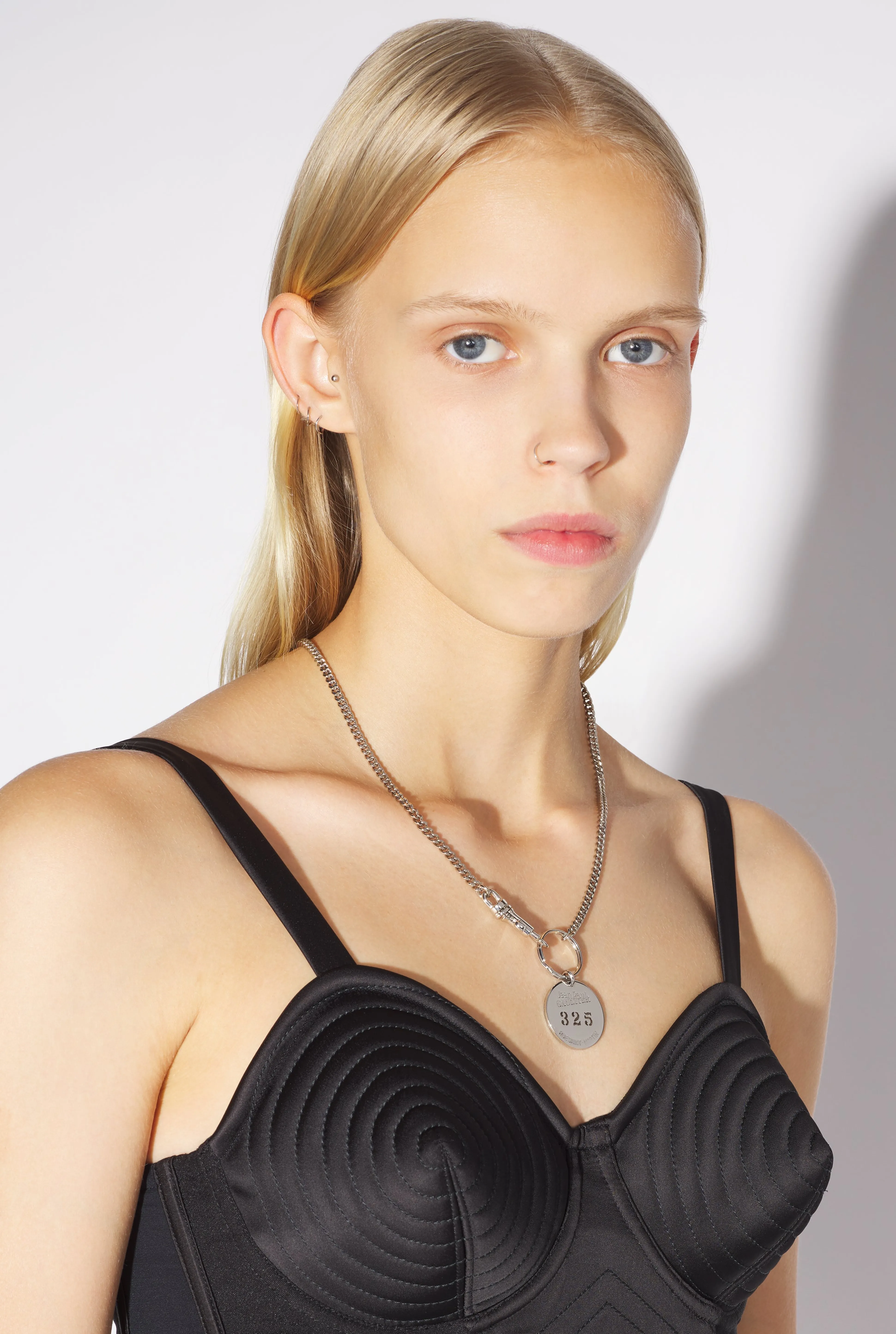 Jean Paul Gaultier The -Tone “325” necklace> Accessories